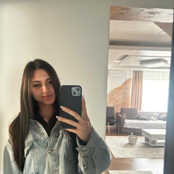 Bonă Bârlad: Isabella Elena