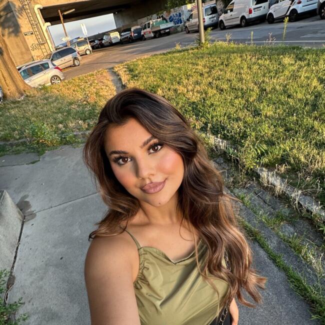 Babysitter in Wien: Sabriye