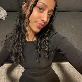 Oppas in Groningen: Narmin