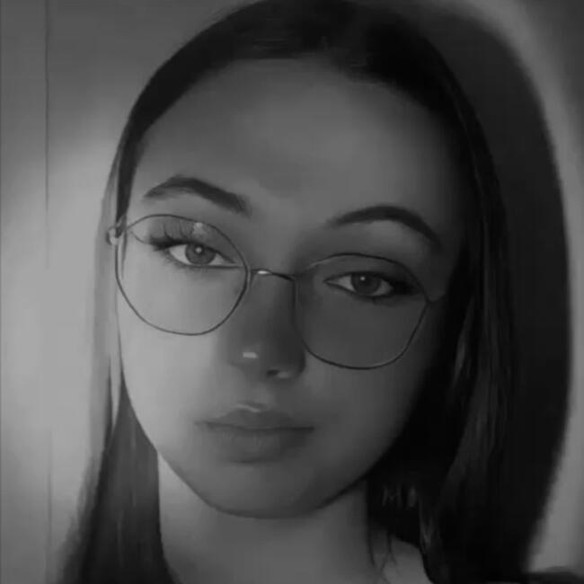 Babysitter in Annecy: Karla