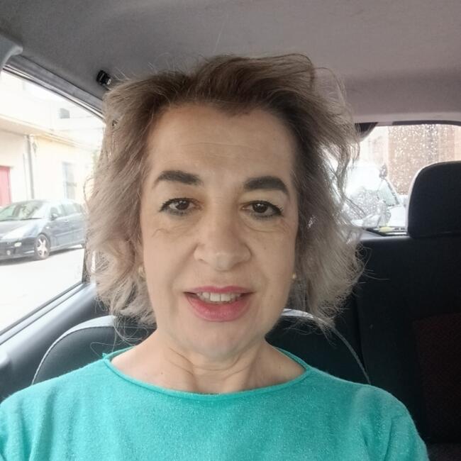 Babysitter στην περιοχή Ηράκλειο: ΛΕΝΑ