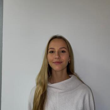 Canguro en Villanueva de la Cañada: Laura