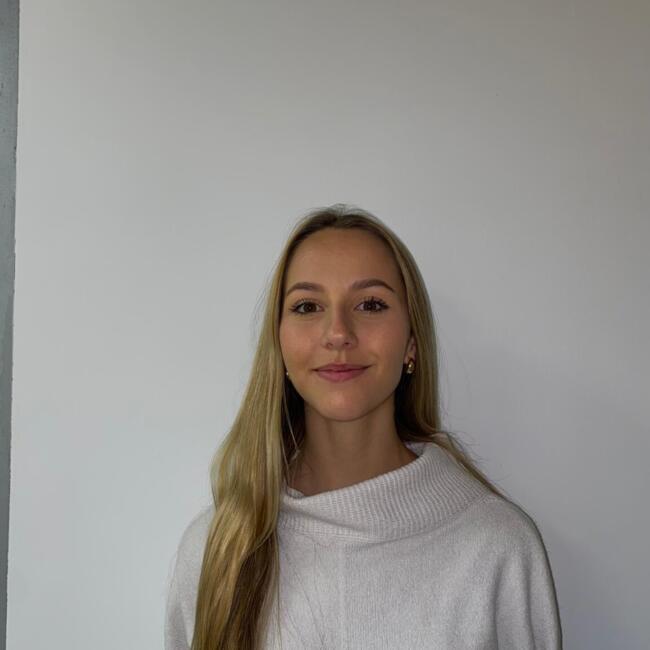 Canguro en Villanueva de la Cañada: Laura