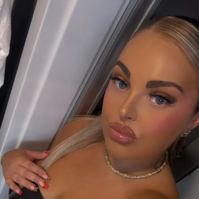 Babysitter in Redingen: Larissa