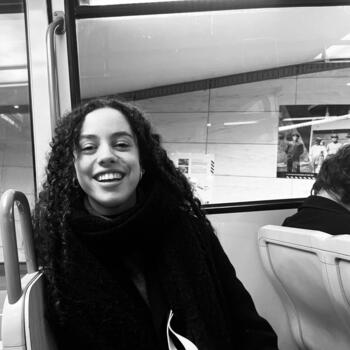 Babysitter in Saint-Ouen: Prune