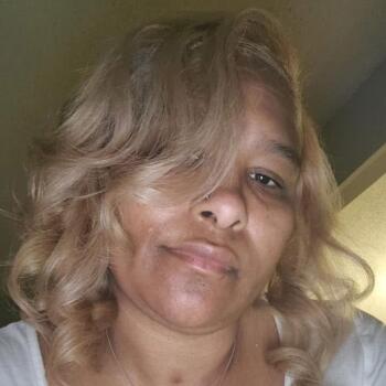 Babysitting job in Indianapolis: babysitting job Dyana