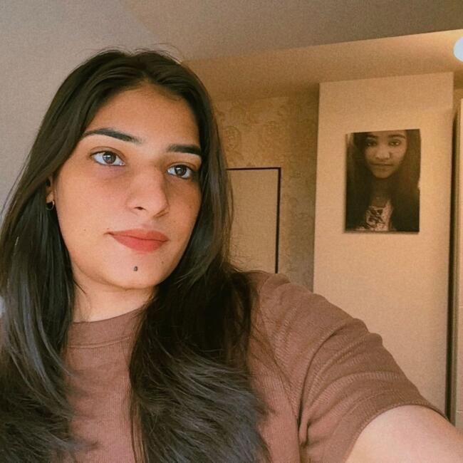 Babysitter in Munich: Shivani