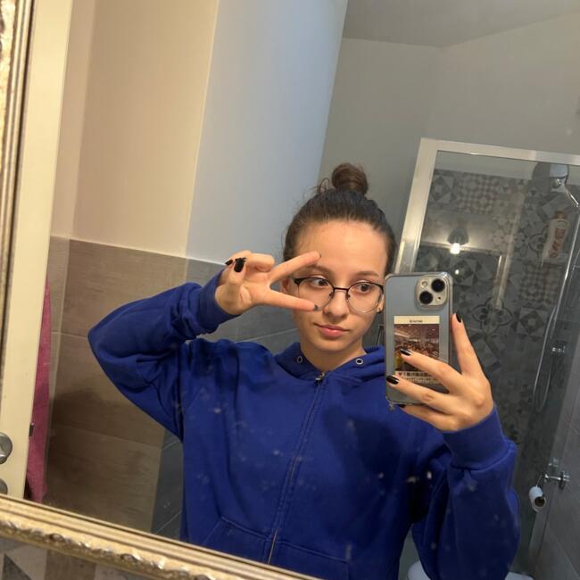 Babysitter a Termoli: Allegra