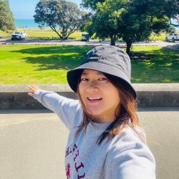 Babysitter in Auckland: Sylvia