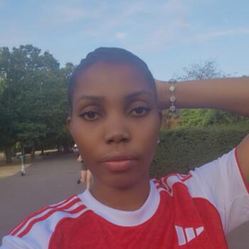Babysitter in Croydon: Kehinde