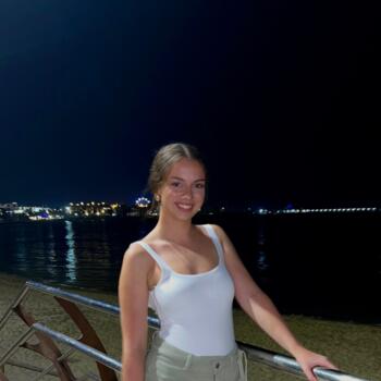 Babysitter in Puente-Genil: Elena