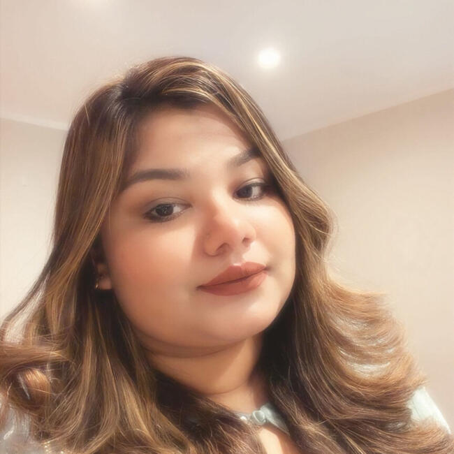 Babysitter in Auckland: Zareen