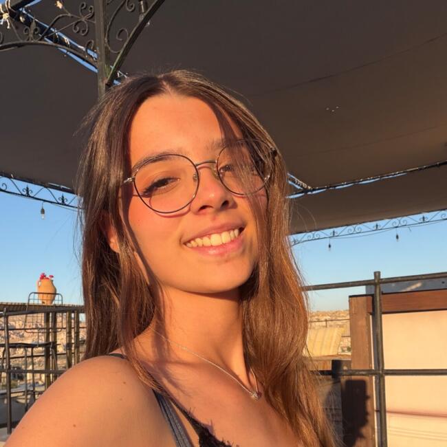 Babysitter em Guimarães: Claudia