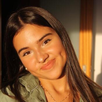 Babysitter in Matosinhos Municipality: Inês