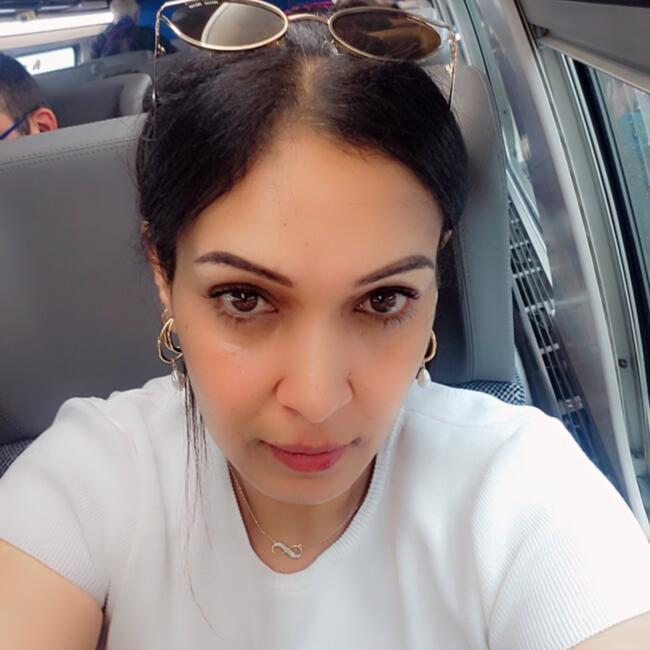 Job de garde d'enfants à Nanterre: Ghizlane