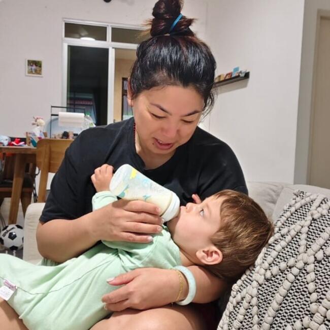 Babysitter in Singapore: May lim