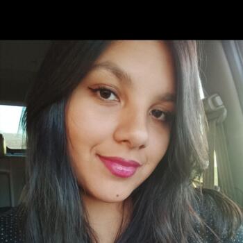 Babysitter in Peñaflor: Moira