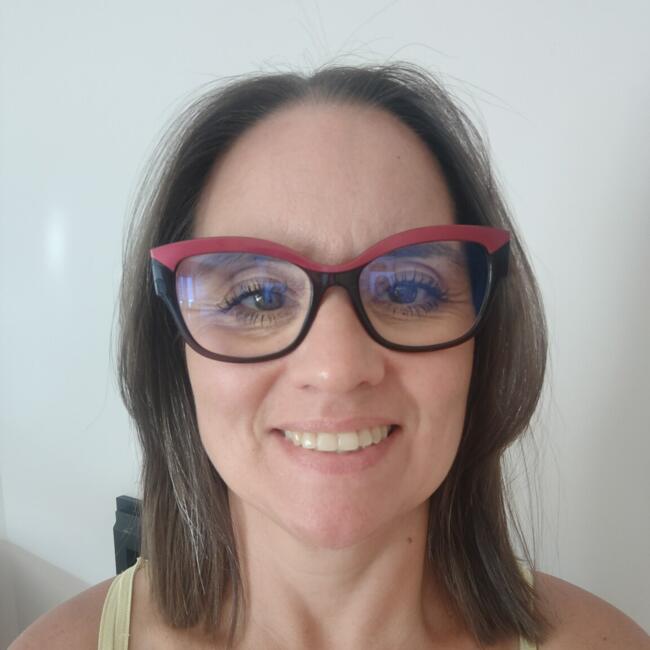 Babysitter in Vila Nova de Gaia: Diana