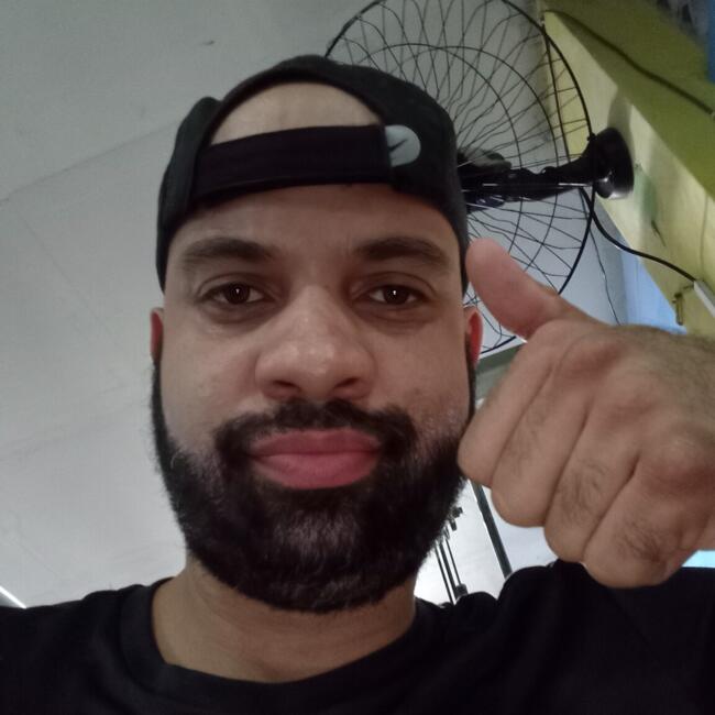 Babysitting job in São João de Meriti: Alisson