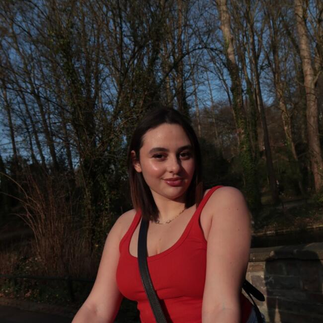 Babysitter in Schaerbeek/Schaarbeek: Tinna