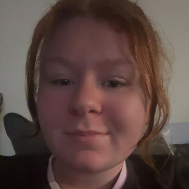 Babysitter in Yarrawonga: Ella