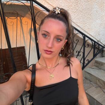 Babysitter in Nikaia: Άννα