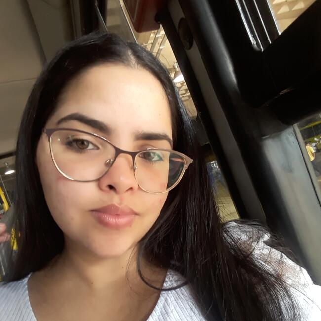Babá em Carapicuíba: Lorrana