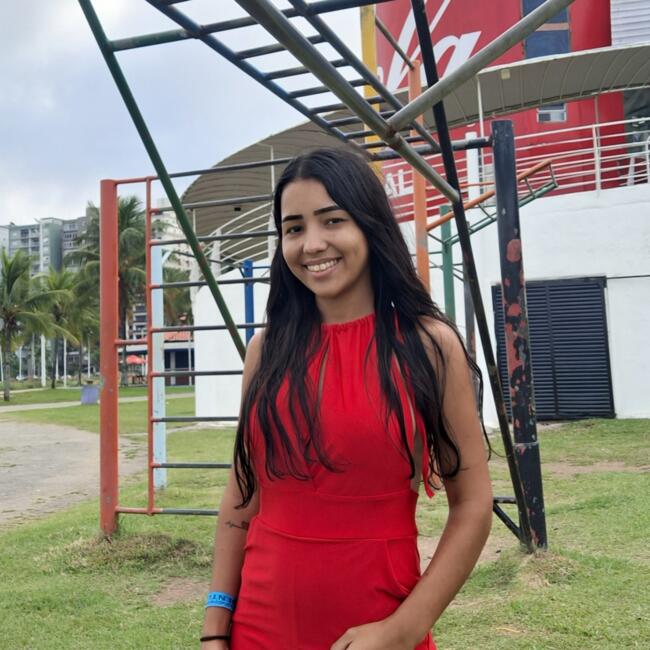 Babysitter in Bauru: Alessandra