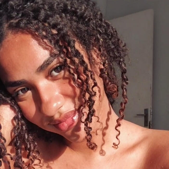 Babá em Lorena: Ana