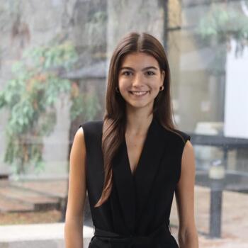 Babysitter em Vila Nova de Gaia: Maria Miguel