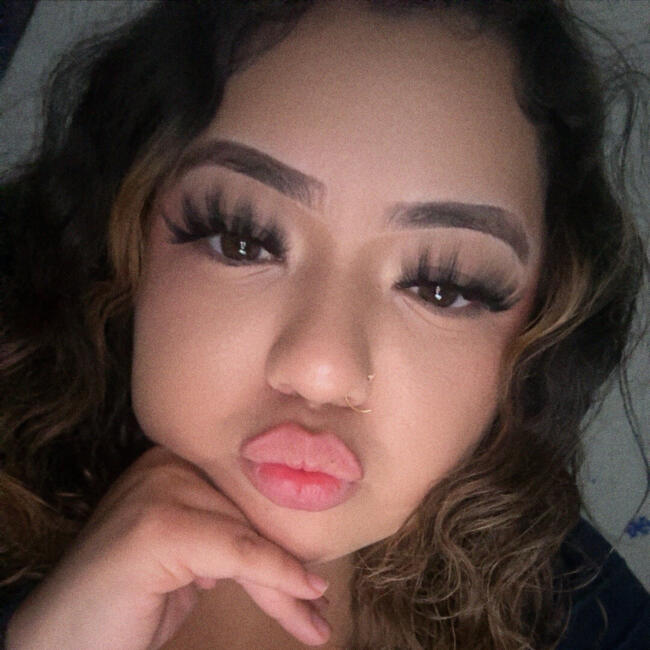 Babysitter in Hemet: Janelly