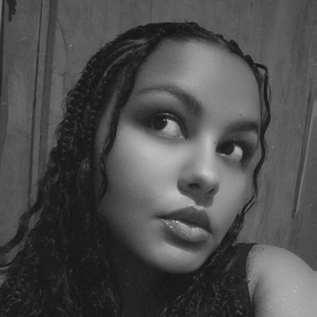 Babá em Guarujá: Beatriz