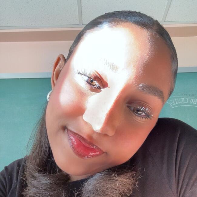 Baby-sitter in Montréal: Brenda