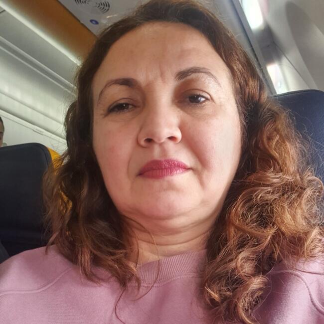 Babysitter in Amarante: Francisca