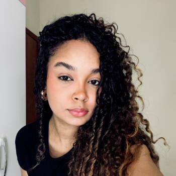 Babysitter in Governador Valadares: Kemelly