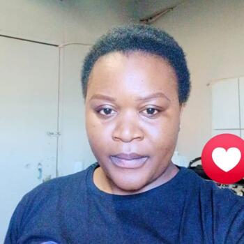 Babysitter in Cape Town: Fadzai