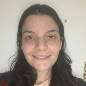 Babysitter in Florianópolis: Aléxia