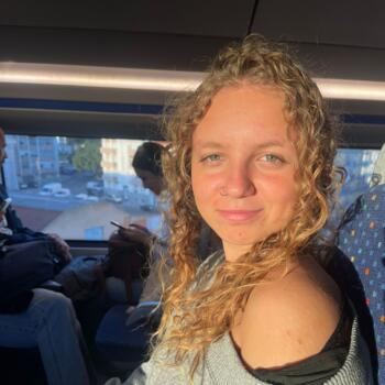 Babysitter Rio Maior: Violeta