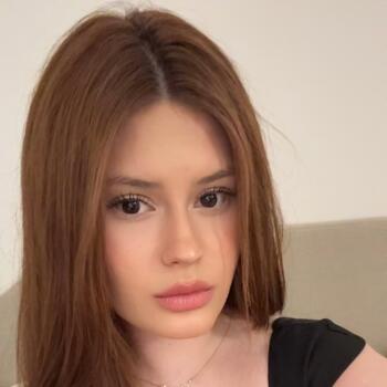 Babysitter in Bucharest: Alexandra