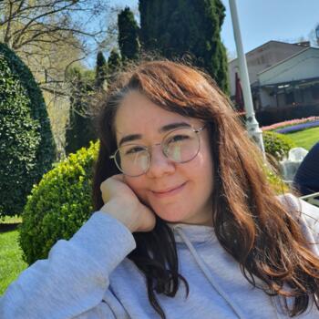 Babysitting job in Delft: babysitting job Bahar