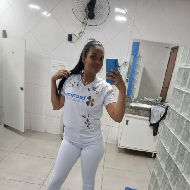 Babá em Rio de Janeiro: Alexia Bruna