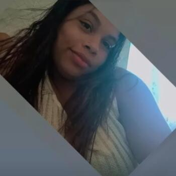 Babá Aracaju: Larissa