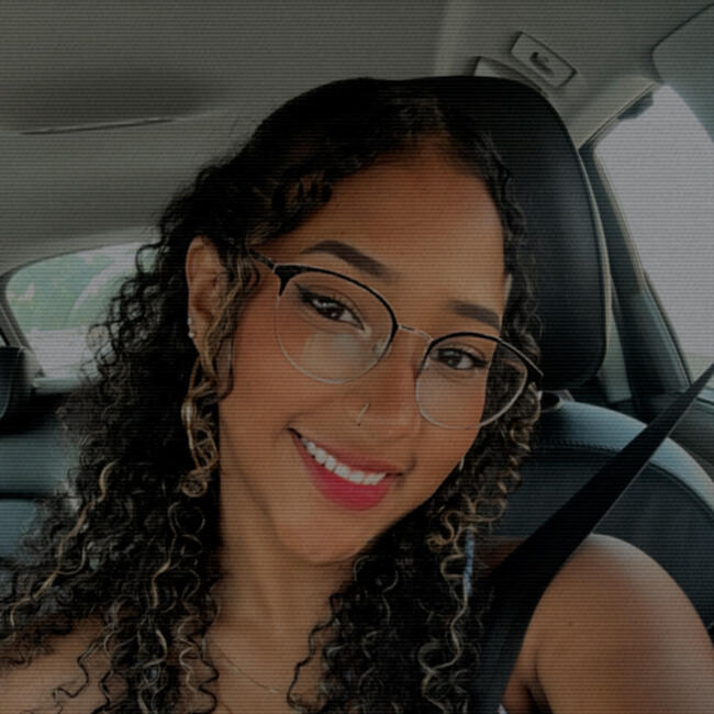 Babysitter in Burgos: Alisson tatiana