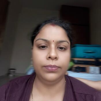 Ghāziābād में आया की नौकरी: बेबीसिटिंग से जुड़े काम Anukriti