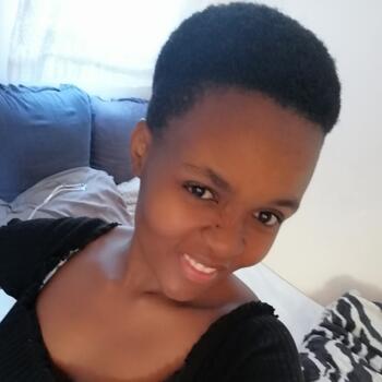 Babysitter in Gaborone: Ratanang