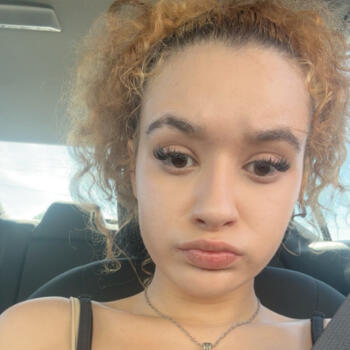 Babysitter in Detroit: Mariah