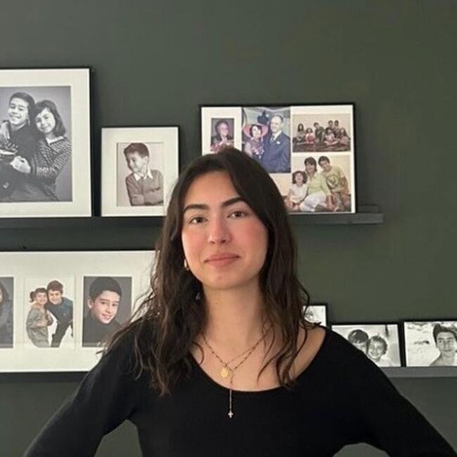 Babysitter in Sète: Louisa