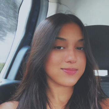 Babysitter em Pontinha: Mayra