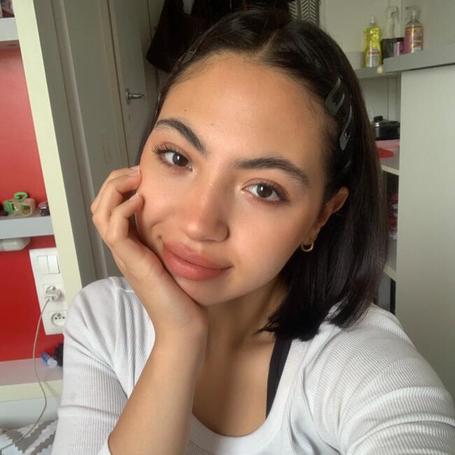 Babysitter in Vandœuvre-lès-Nancy: Sourour selma