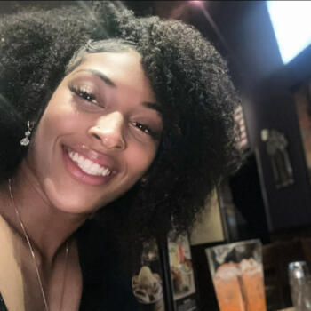 Babysitter in Eatonville (Washington): Catherinne